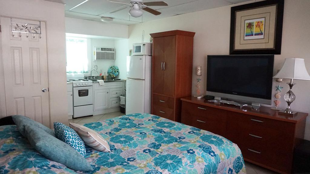 Hotel Tropic Terrace Of Treasure Island St. Pete Beach Habitación foto