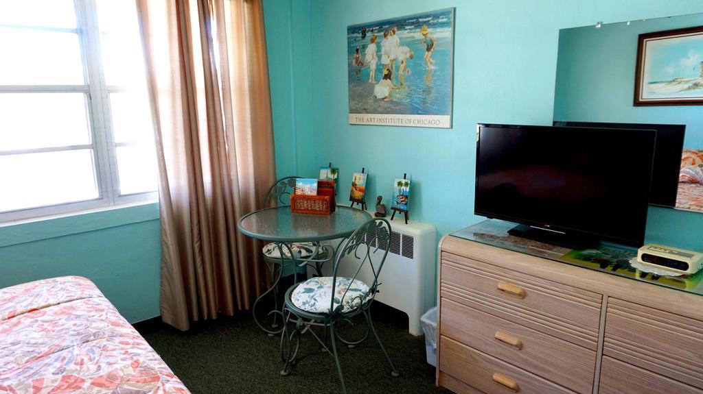 Hotel Tropic Terrace Of Treasure Island St. Pete Beach Habitación foto